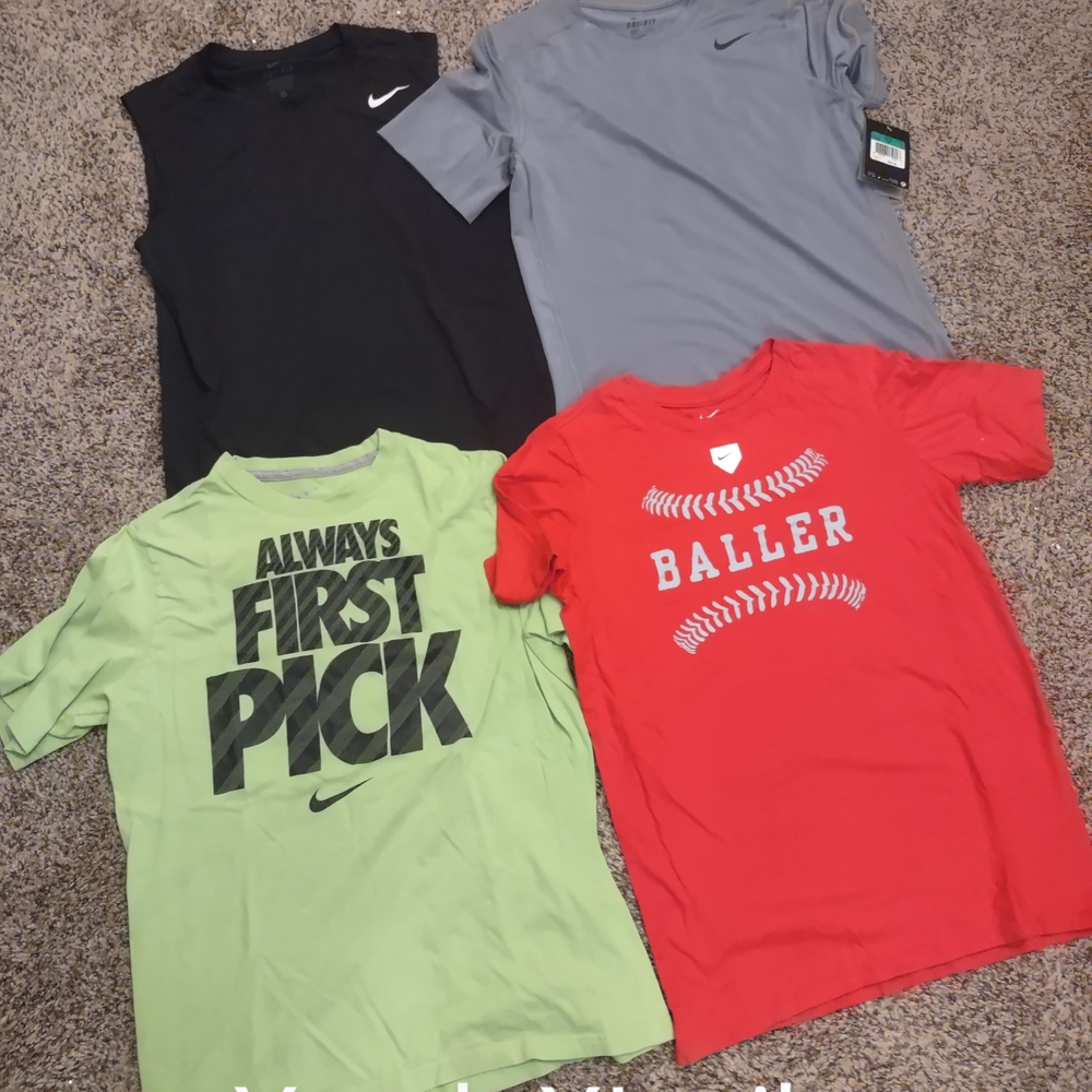 Youth Nike Xl 2 Tees 2 Dri Fit Tees. Open To Offers. Bundled For Your Pleasure